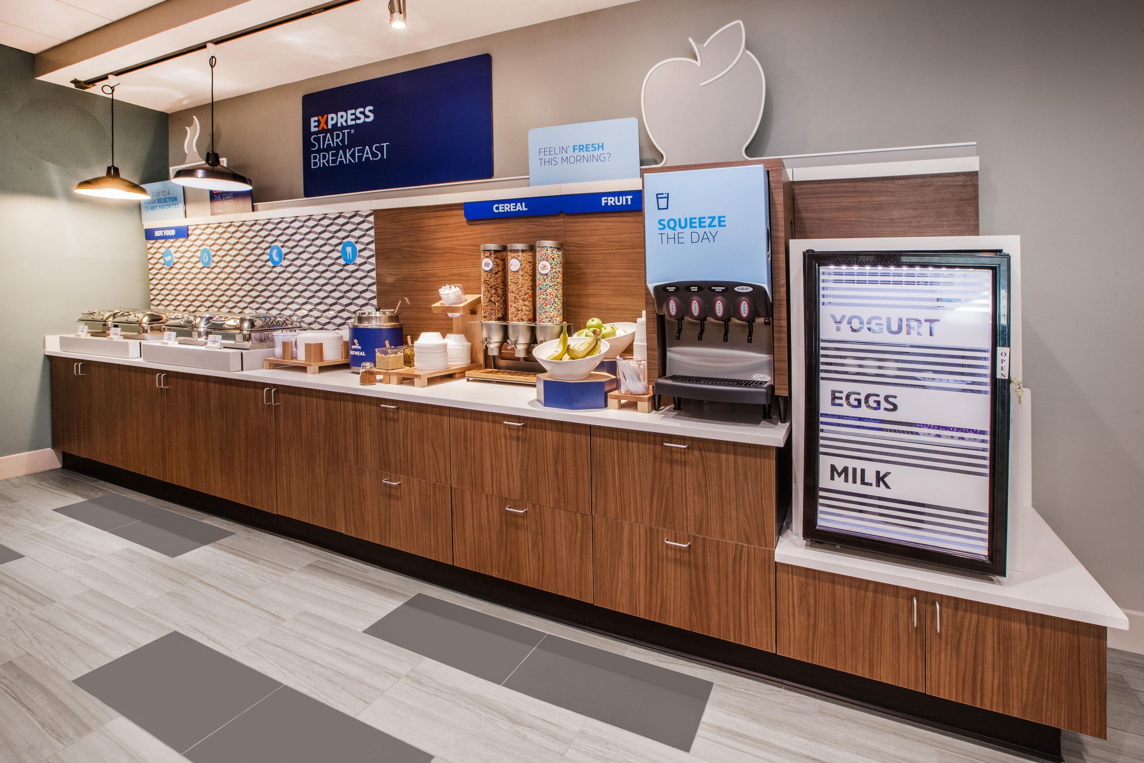 Holiday Inn Express & Suites Elk Grove Central - Hwy 99 By Ihg Bagian luar foto