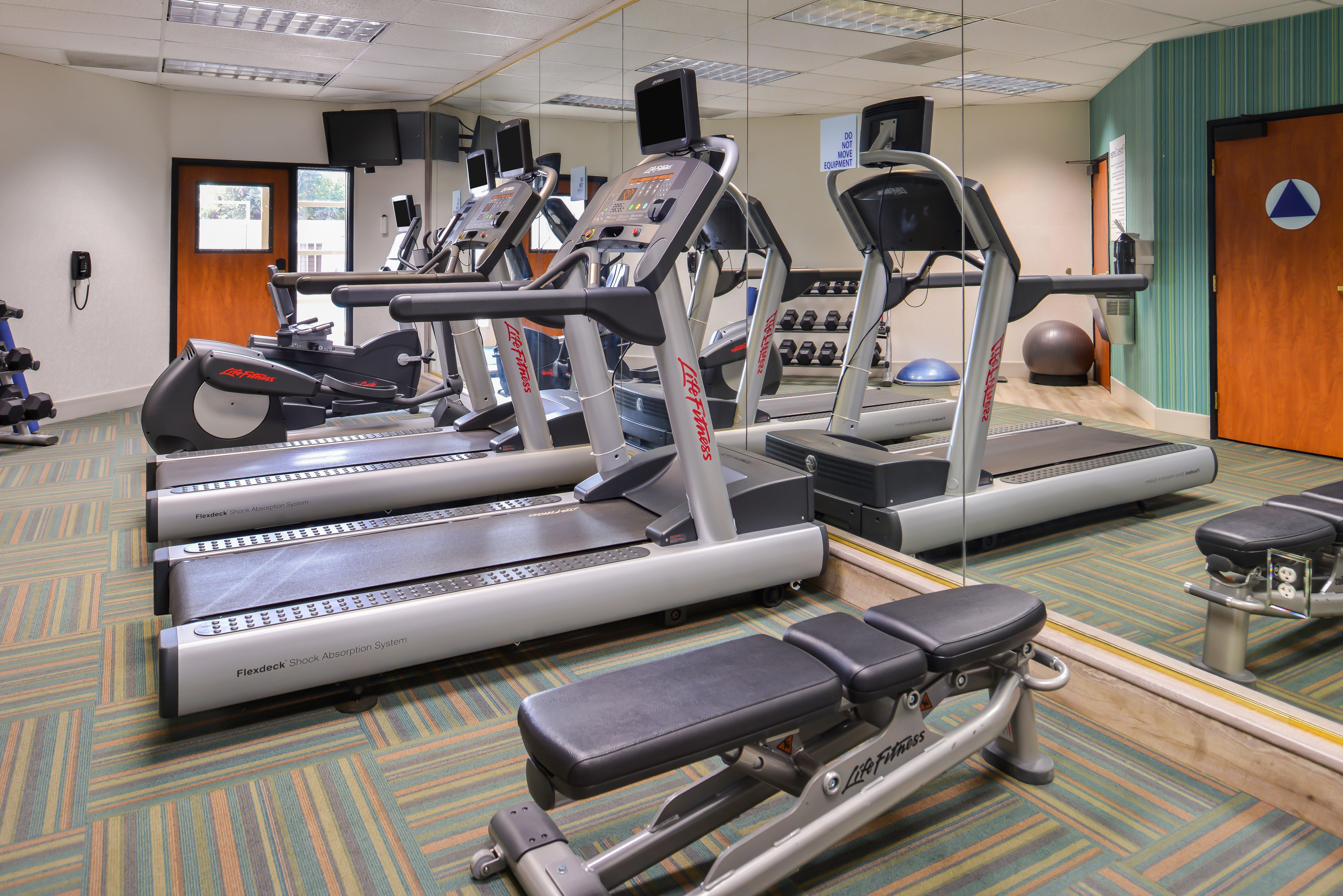 Holiday Inn Express & Suites Elk Grove Central - Hwy 99 By Ihg Bagian luar foto