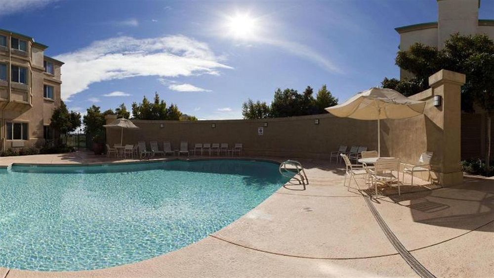 Holiday Inn Express & Suites Elk Grove Central - Hwy 99 By Ihg Bagian luar foto